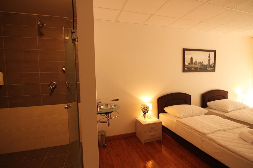 Rooms Xxl Zagreb Ngoại thất bức ảnh