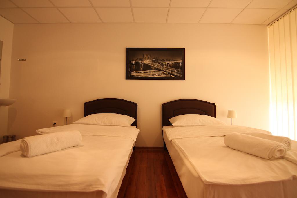 Rooms Xxl Zagreb Ngoại thất bức ảnh